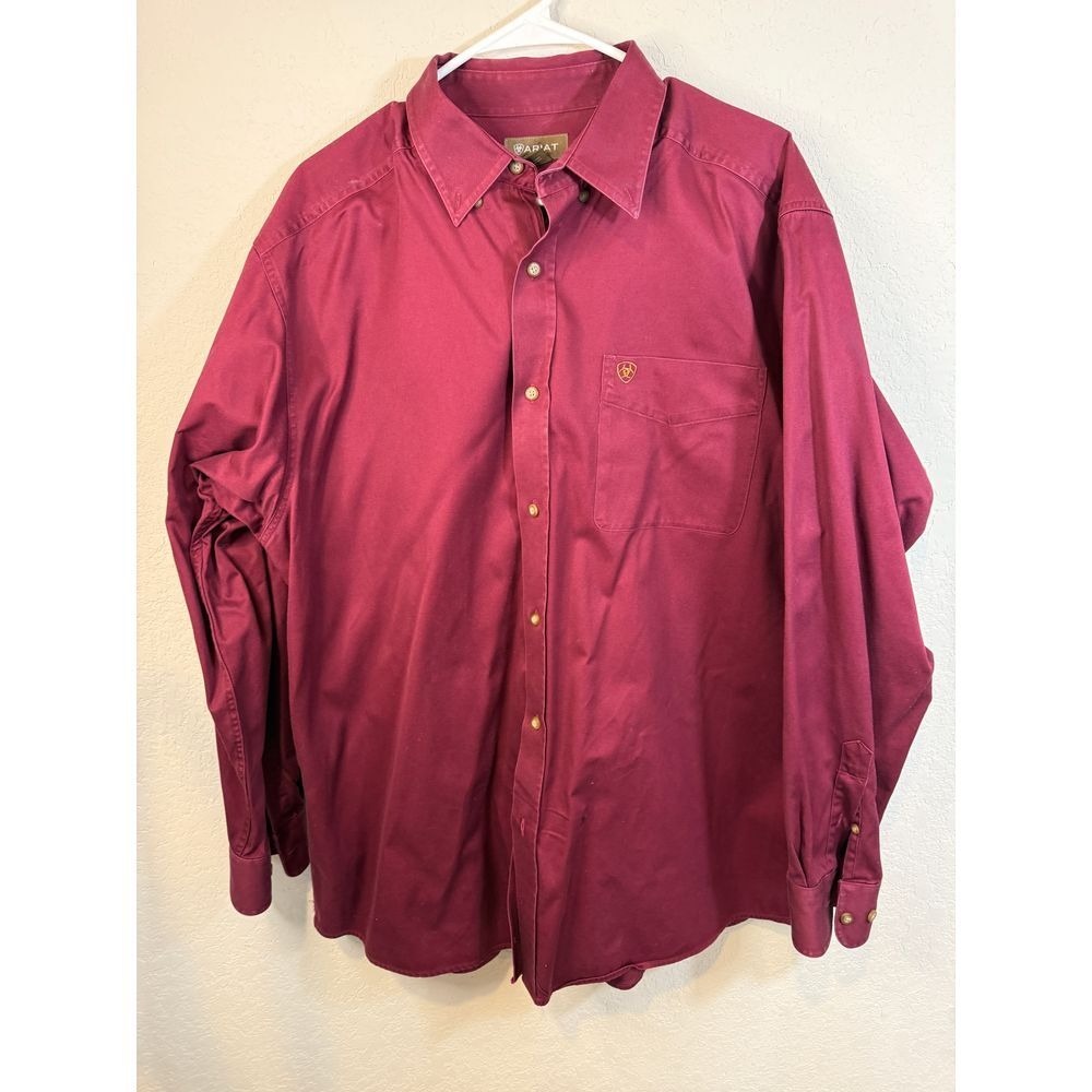 Ariat‎ Size XL red long sleeve shirt Button Down